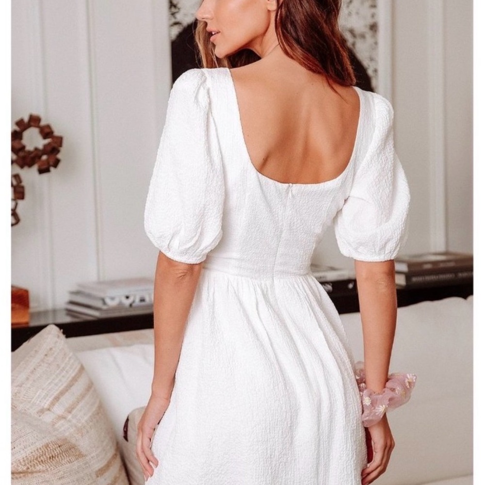 Lulu's White Backless Puff Sleeve Dress